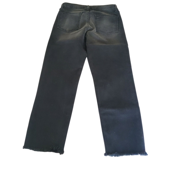 New Just Black Denim Distressed Fray Hem Capri Crop Black Jeans Size 29 - Picture 3 of 10